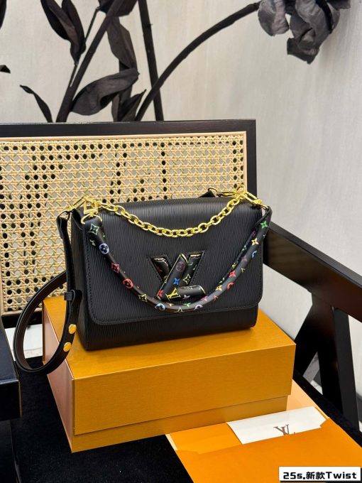 Louis 2025 new arrival twist bag size: 23*16cm white