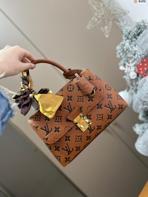 Louis madeleine bb bag size : 24*8*16 cm pink