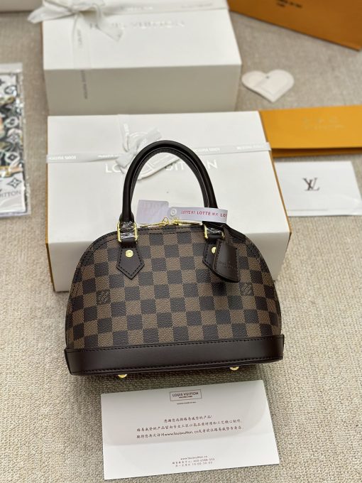 l alma bb new arrival bag size: 24×18cm Default Title