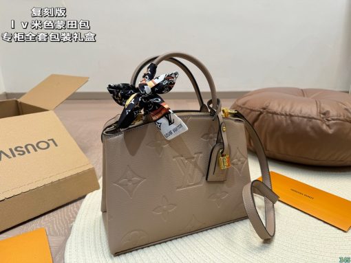 Louis new arrival Montaigne bag size: 28 * 20 cm Default Title