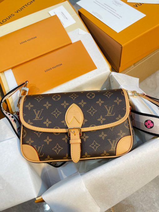 Louis new arrival bag size: 24cm Default Title