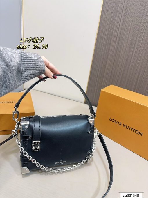 Louis new arrival Side trunk bag size: 24*16 cm Default Title