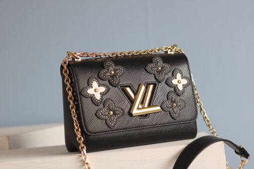 Louis Twist Denim Mediums size : 23*18*8cm black