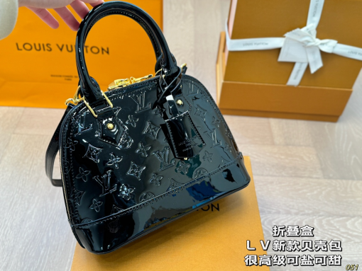 Louis 2024 new arrival bb bag size:24*18 cm wine
