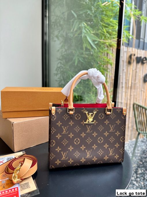 louis new arrival lock&go tote bag size: 25*20 cm three