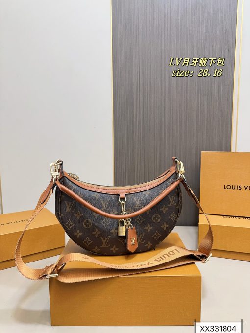 Louis new arrival hobo bag size: 28*16 cm three