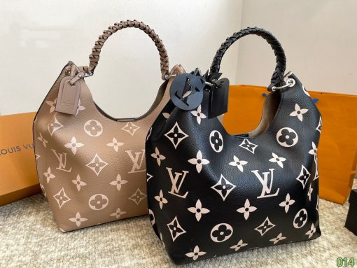 Louis new arrival tote bag size: 34 * 28 cm beige